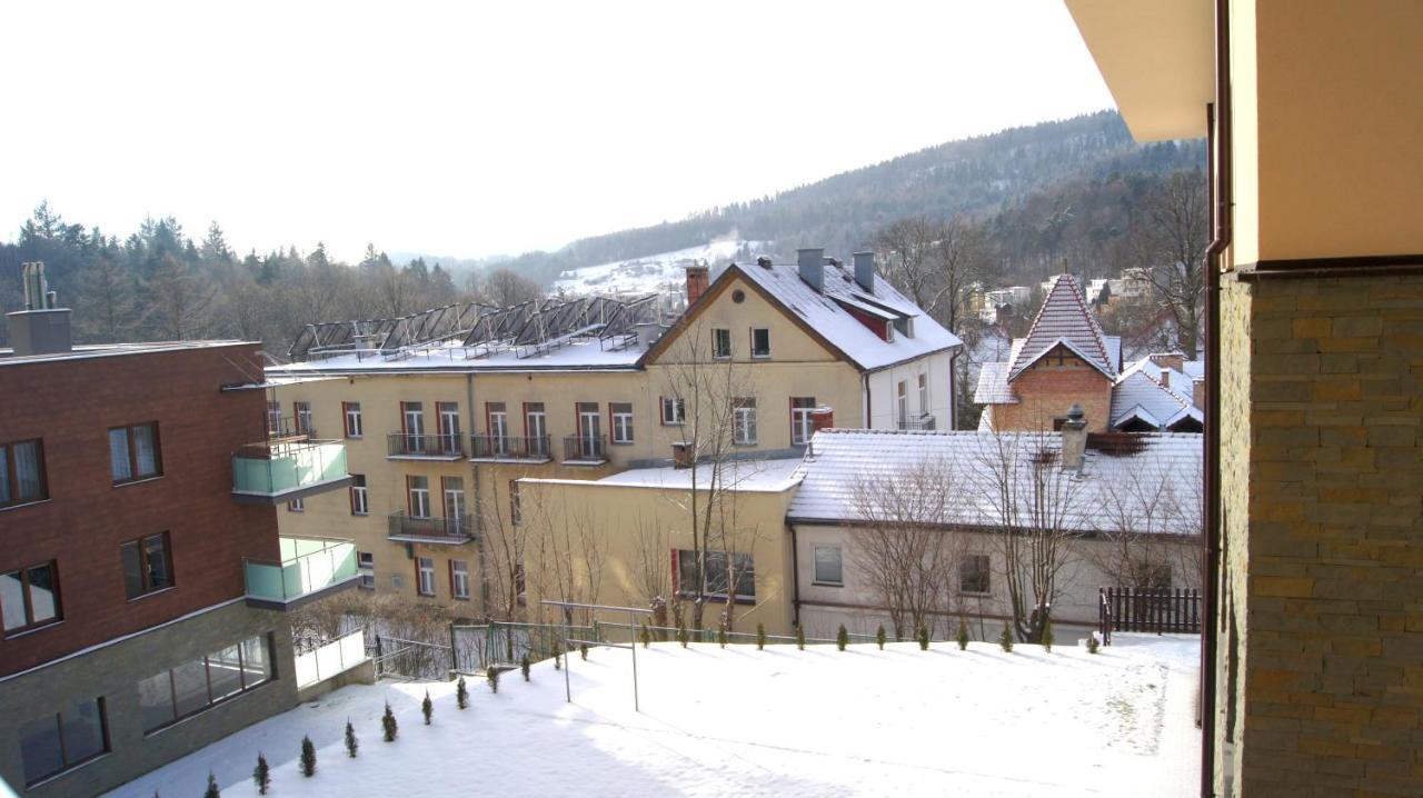 Apartamenty Opal Krynica-Zdrój Kültér fotó